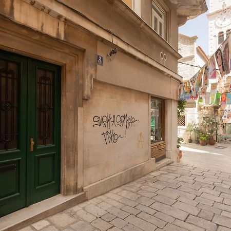 Etoile Apartment Σίμπενικ Εξωτερικό φωτογραφία