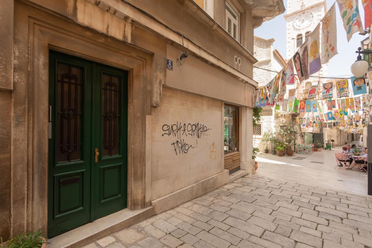 Etoile Apartment Σίμπενικ Εξωτερικό φωτογραφία